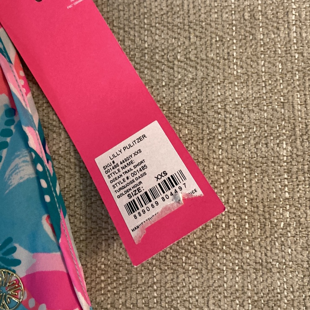 Lilly Pulitzer Ocean Trail Short - Picture 2 of 2